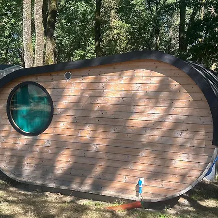Nuit Insolite Dans Un Petit Hobbit En Bois Campingplads
