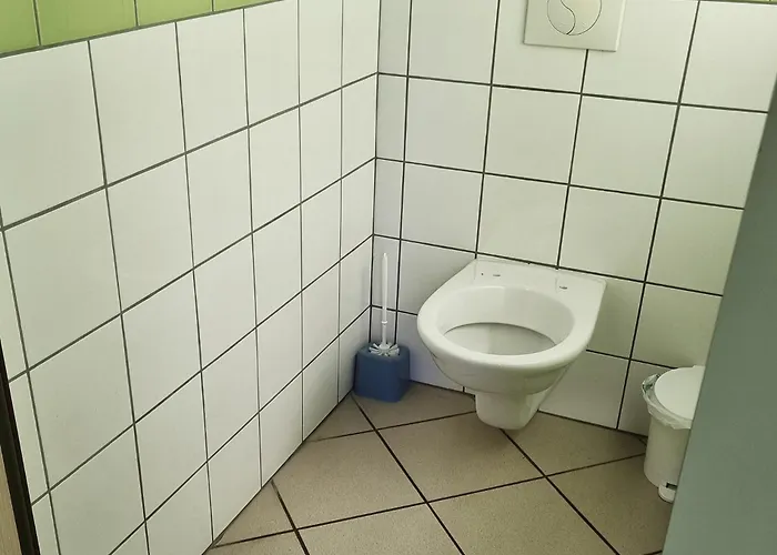 Parque de Campismo Nuit Insolite Dans Un Petit Hobbit En Bois