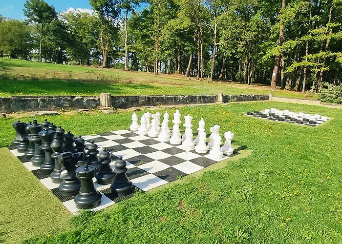 Parque de Campismo Nuit Insolite Dans Un Petit Hobbit En Bois